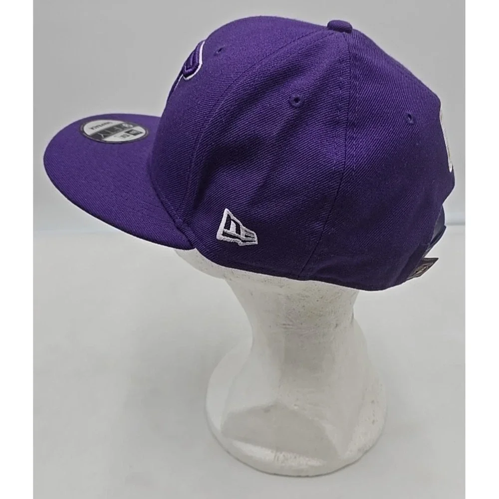 REMIXED New Era Los Angeles Lakers NBA Upside Down 9FORTY A-Frame Snapback Y2K
